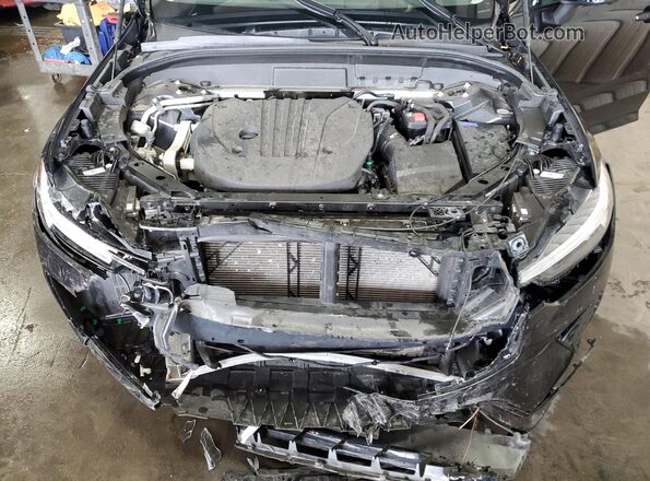 YV4M12RC0T1421851 2026 VOLVO XC60 Black 