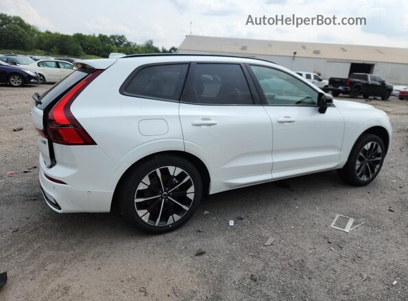 YV4M12RC2T1390800 2026 VOLVO XC60 White Задня права чверть