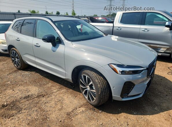 YV4M12RC3S1158589 2025 VOLVO XC60 Gray Delantero derecho