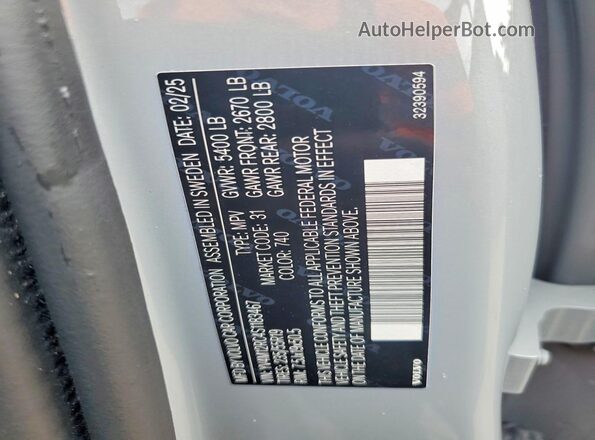 YV4M12RC4S1183467 2025 VOLVO XC60 Gray Vista de la etiqueta del VIN