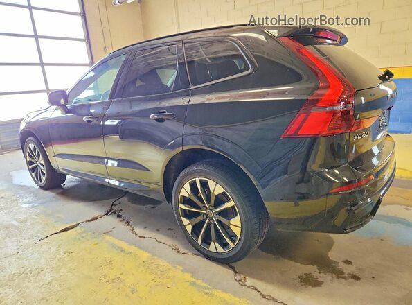 YV4M12RC4T1471085 2026 VOLVO XC60 Black Trasero izquierdo