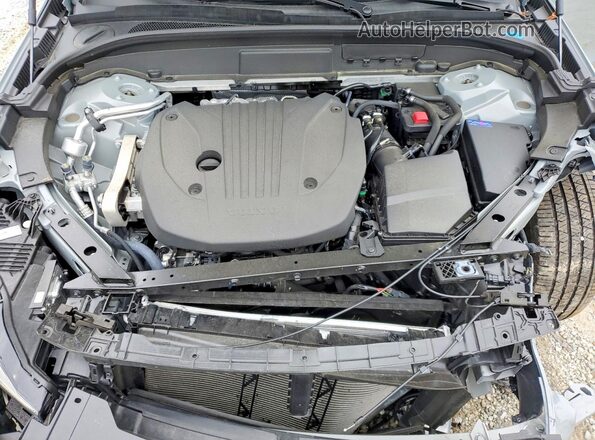 YV4M12RC5S1069090 2025 VOLVO XC60 Gray ძრავის განყოფილების ხედი