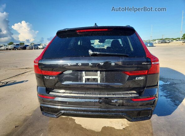 YV4M12RC6S1026099 2025 VOLVO XC60 Черный Вид сзади