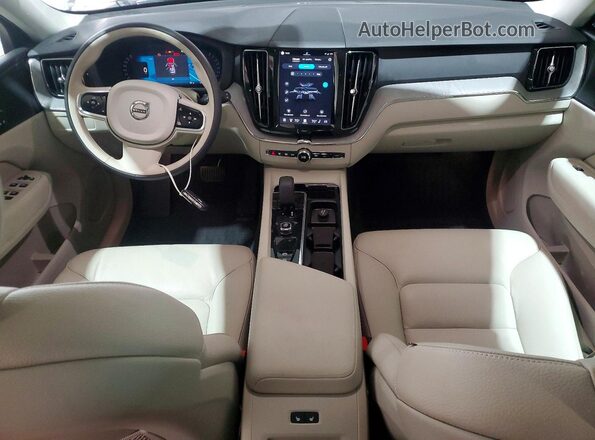 YV4M12RC6S1051410 2025 VOLVO XC60 Gray Առջևի վահանակի տեսք
