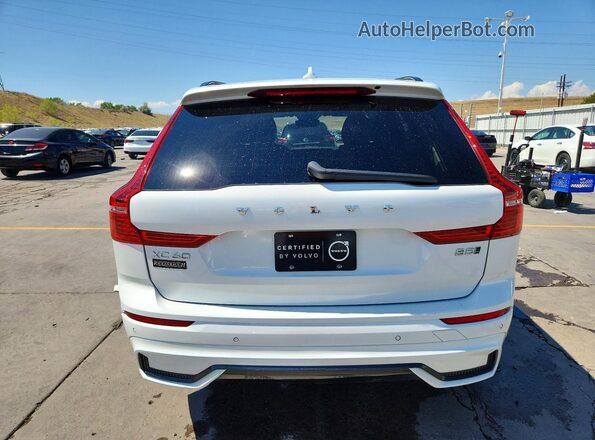 YV4M12RC8S1165330 2025 VOLVO XC60 White Вид ззаду