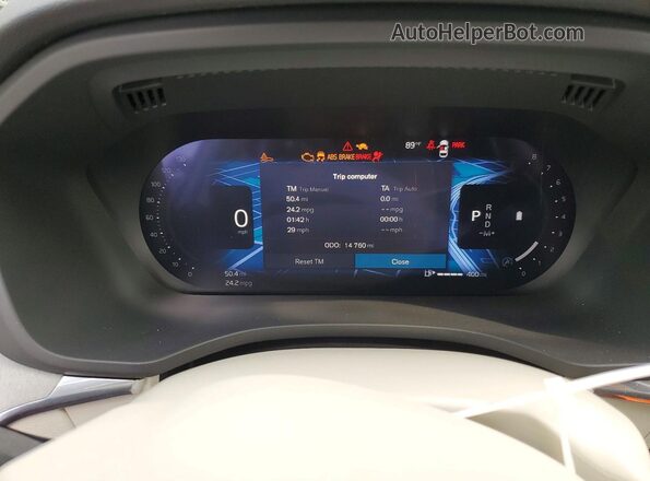 YV4M12RC9S1172027 2025 VOLVO XC60 Gray Սարքավորումների վահանակի տեսք