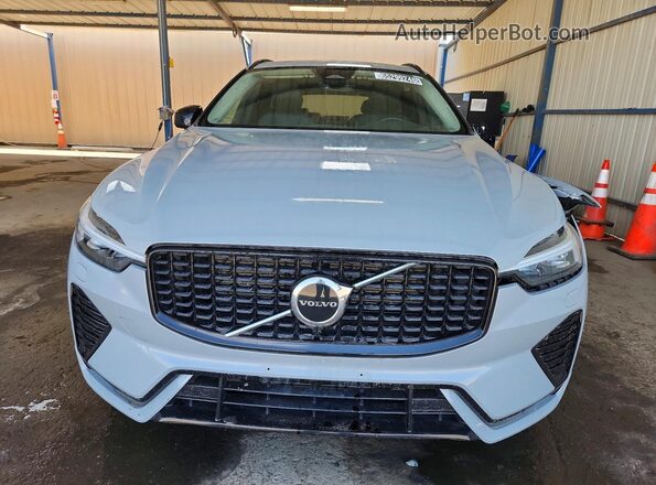 YV4M12RJXS1220021 2025 VOLVO XC60 Gray Вид спереду