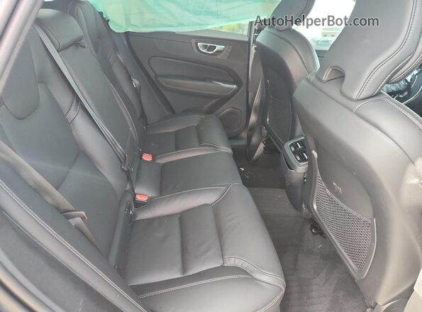YV4M12RM2S1016565 2025 VOLVO XC60 Blue Widok wnętrza z tyłu