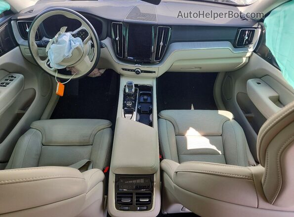 YV4M12RM4S1016504 2025 VOLVO XC60 White Առջևի վահանակի տեսք