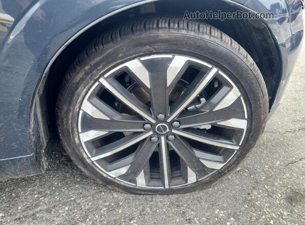 YV4M12RM7T1463667 2026 VOLVO XC60 Blue 