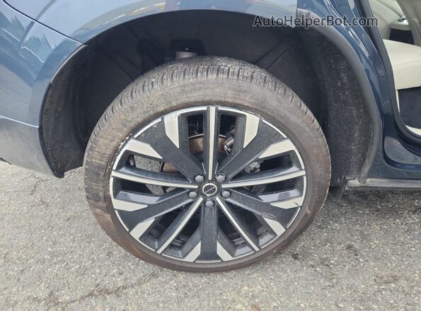 YV4M12RM7T1463667 2026 VOLVO XC60 Blue 