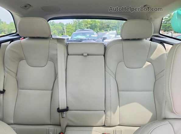 YV4M12RM7T1463667 2026 VOLVO XC60 Blue Rear seats view