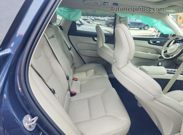 YV4M12RM7T1463667 2026 VOLVO XC60 Blue Rear interior view