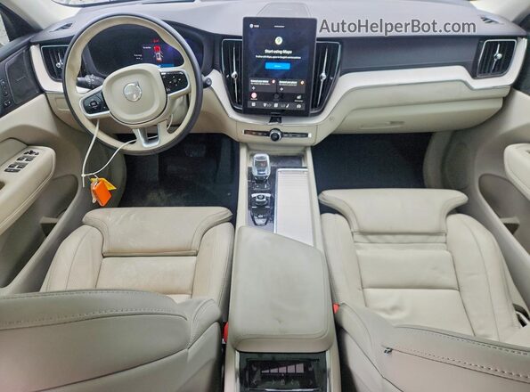 YV4M12RM8T1417491 2026 VOLVO XC60 Blue Dashboard view