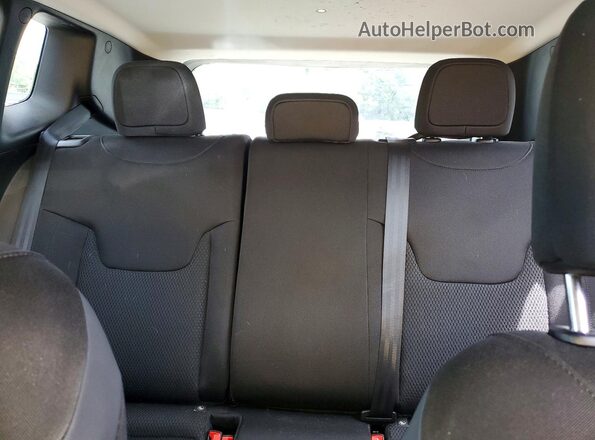 ZACCJABB2JPH56150 2018 JEEP RENEGADE Yellow Rear seats view