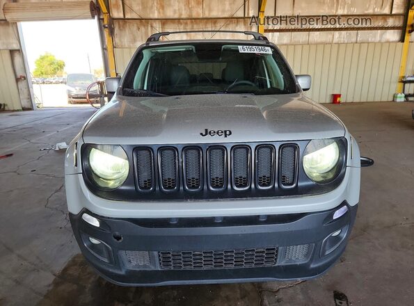 ZACCJABB2JPJ04089 2018 JEEP RENEGADE Silver Вид спереду
