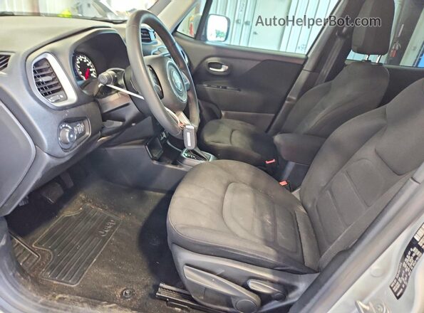 ZACCJABB3JPJ19961 2018 JEEP RENEGADE Silver Вид салону спереду
