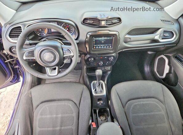 ZACCJABB5JPH85349 2018 JEEP RENEGADE Синий Вид панели приборов