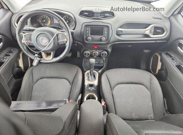 ZACCJABB6HPF07926 2017 JEEP RENEGADE Белый Вид панели приборов