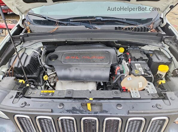 ZACCJABB6HPF07926 2017 JEEP RENEGADE Белый Вид подкапотного пространства