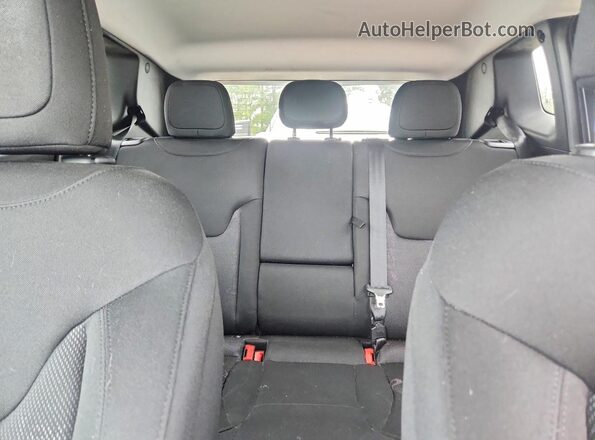 ZACCJABB6HPF07926 2017 JEEP RENEGADE Белый Вид задних сидений
