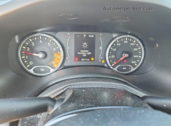 ZACCJABB6JPJ16617 2018 JEEP RENEGADE Black Widok tylnych siedzeń