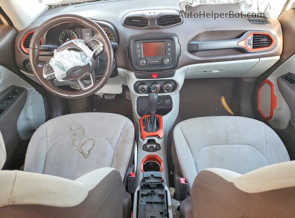 ZACCJABB8HPE79756 2017 JEEP RENEGADE Silver წინა პანელის ხედი