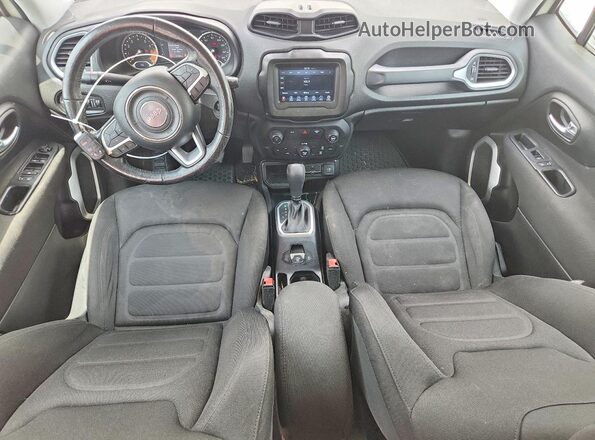 ZACCJABBXJPH87159 2018 JEEP RENEGADE Белый Вид панели приборов