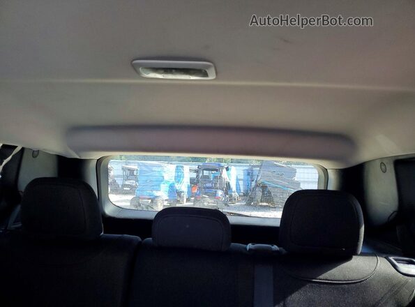 ZACCJABT2GPD44909 2016 JEEP RENEGADE Silver Widok tylnych siedzeń