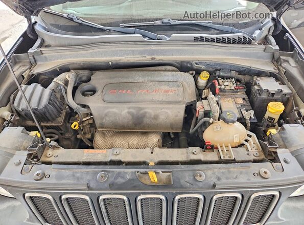 ZACCJABT3GPD65459 2016 JEEP RENEGADE Black Widok wnętrza z tyłu