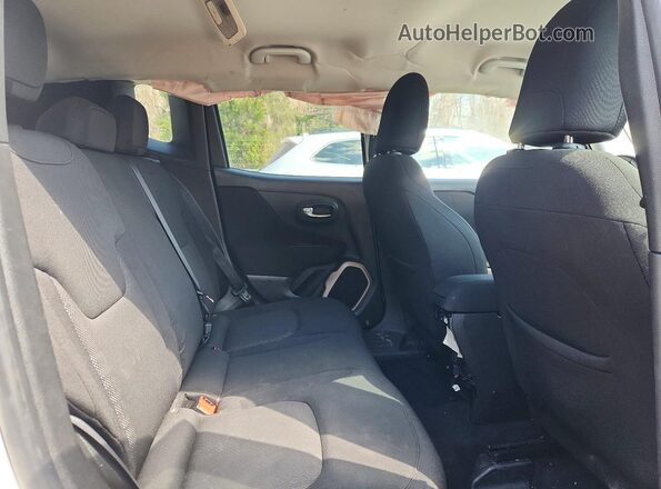 ZACCJABT5GPD37582 2016 JEEP RENEGADE White Vista interior trasera