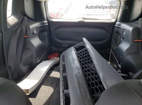ZACCJABT5GPD84532 2016 JEEP RENEGADE Orange Rear seats view