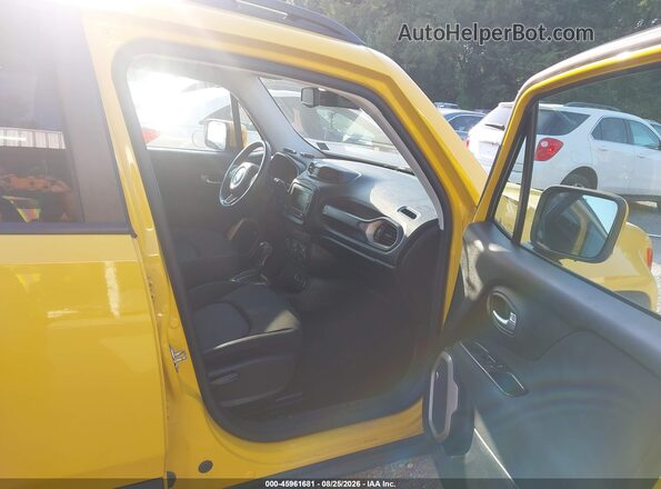 ZACCJABT8GPD66140 2016 JEEP RENEGADE Yellow Вид салону спереду