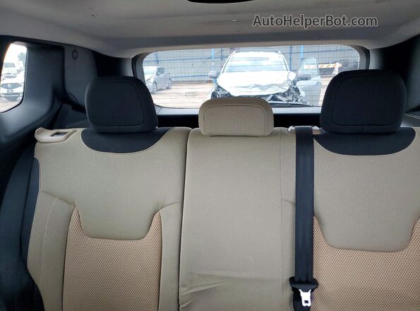 ZACCJABW5GPD99803 2016 JEEP RENEGADE Tan Widok tylnych siedzeń