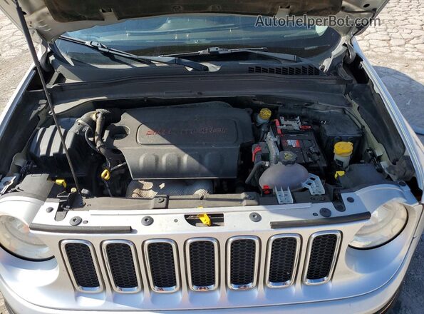ZACCJADB7HPE72844 2017 JEEP RENEGADE Silver Rear interior view