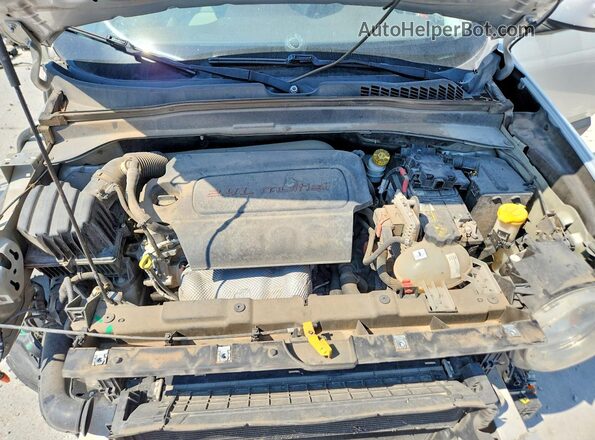 ZACCJADT2GPD61156 2016 JEEP RENEGADE Silver Vista del compartimento del motor