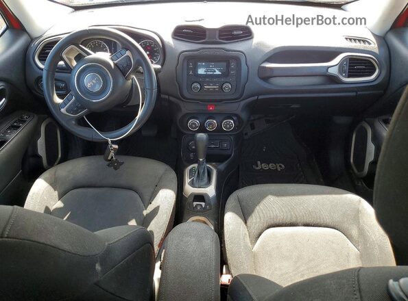 ZACCJBAB2HPG05729 2017 JEEP RENEGADE Красный Вид панели приборов