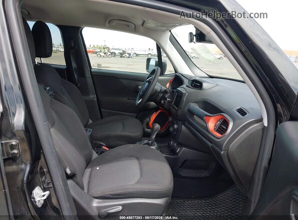 ZACCJBAB2JPH82741 2018 JEEP RENEGADE Черный Вид салона спереди