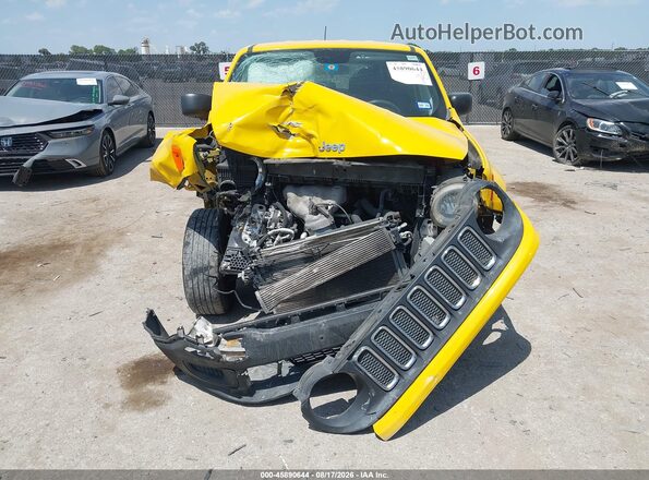 ZACCJBABXJPH09746 2018 JEEP RENEGADE Желтый Вид щитка приборов