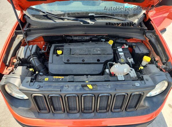 ZACCJBAW0GPC63571 2016 JEEP RENEGADE Оранжевый Вид задней части салона