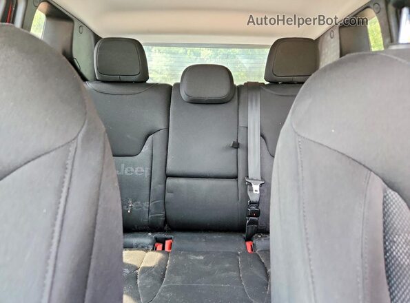 ZACCJBBB2HPF23515 2017 JEEP RENEGADE Orange Вид задніх сидінь