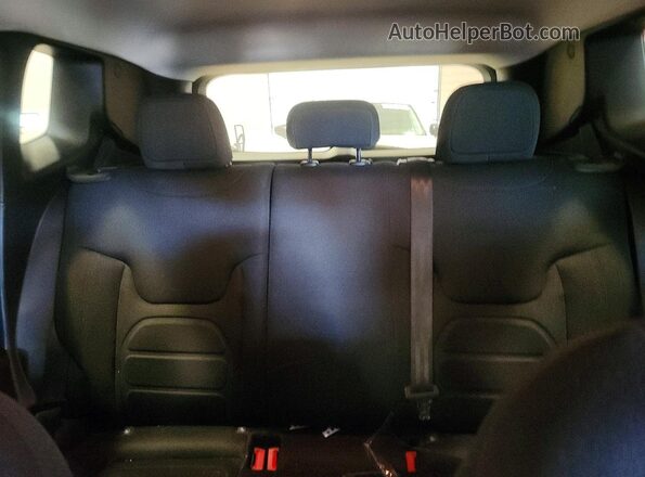 ZACCJBBB8JPH44817 2018 JEEP RENEGADE Black Հետևի նստատեղերի տեսք