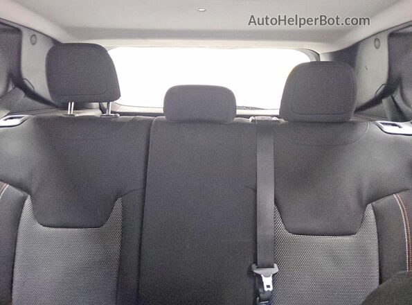 ZACCJBBT6GPE04034 2016 JEEP RENEGADE Black Vista de los asientos traseros
