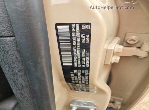 ZACCJBBT7GPD09255 2016 JEEP RENEGADE Tan ძრავის განყოფილების ხედი