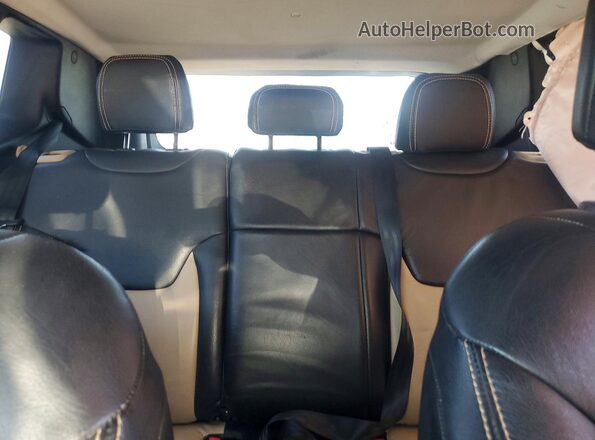 ZACCJBBT8GPD37050 2016 JEEP RENEGADE Tan Вид задніх сидінь