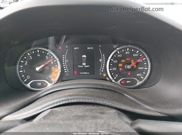 ZACCJBBW9GPC45309 2016 JEEP RENEGADE Красный Вид задних сидений