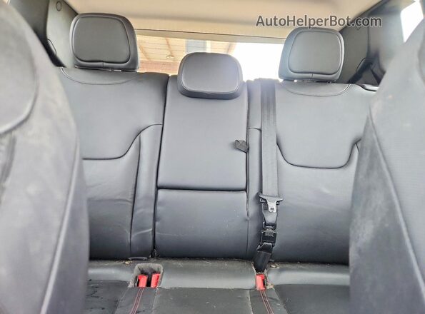 ZACCJBCB0HPE52197 2017 JEEP RENEGADE White Вид задніх сидінь