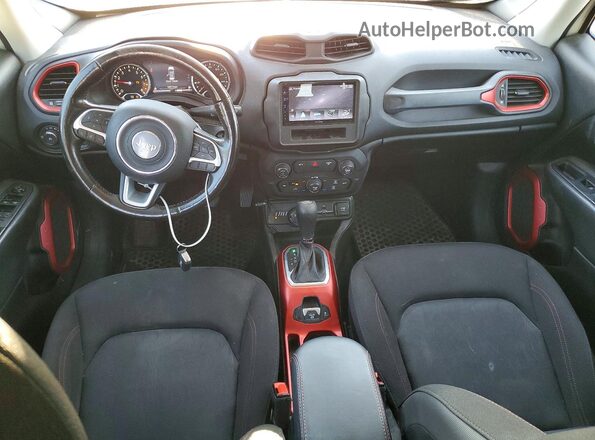 ZACCJBCB3JPH37501 2018 JEEP RENEGADE White Вид панелі приладів
