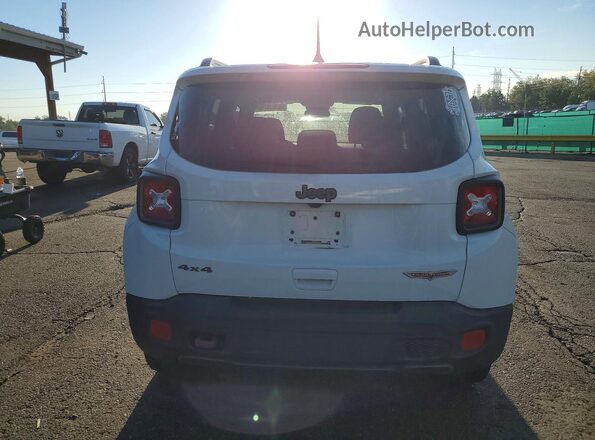 ZACCJBCB3JPH37501 2018 JEEP RENEGADE White Вид ззаду