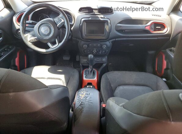 ZACCJBCB3JPH97648 2018 JEEP RENEGADE Black Widok deski rozdzielczej